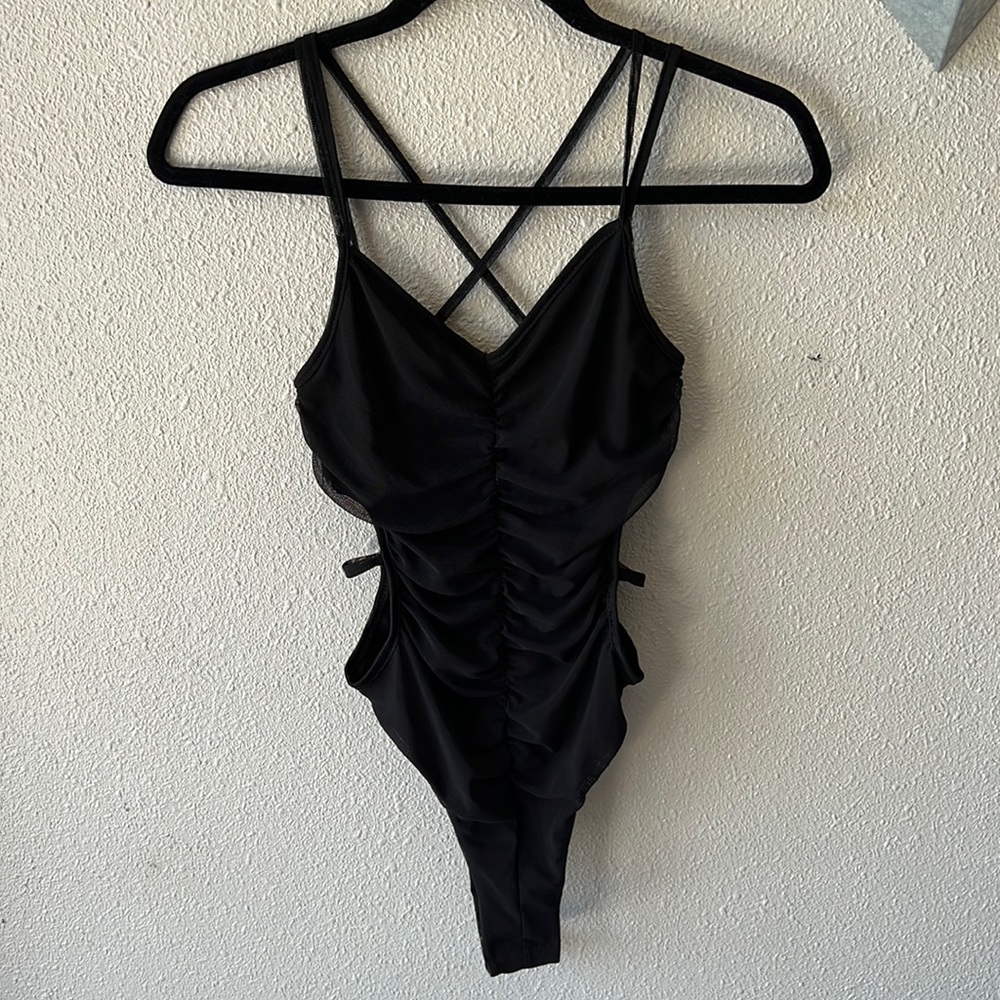 Pretty Little Thing Shape Black Mesh Ruched Strap Detail Cut Out Bodysuit Size 4
